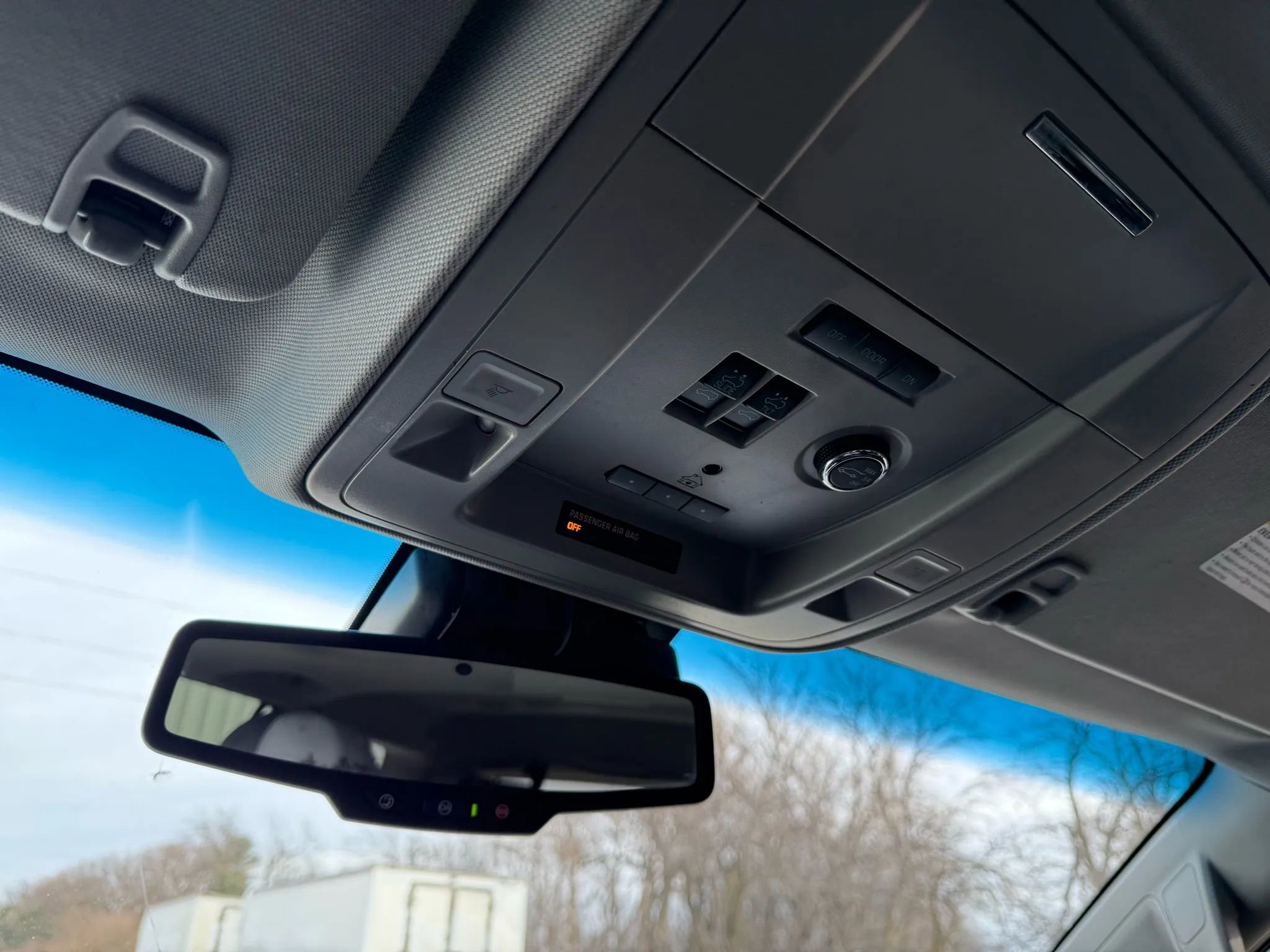 Used 2016 GMC Yukon SLT w/ Open Road Package image 26