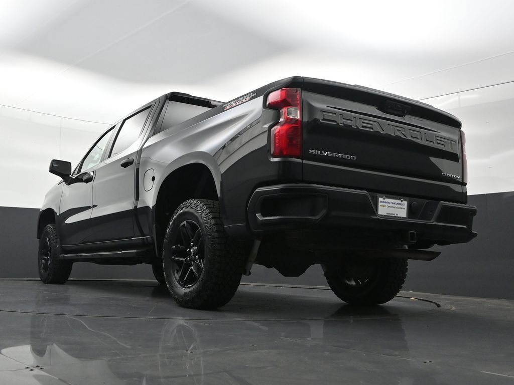 Used 2024 Chevrolet Silverado 1500 Custom Trail Boss AWD/4WD image 32