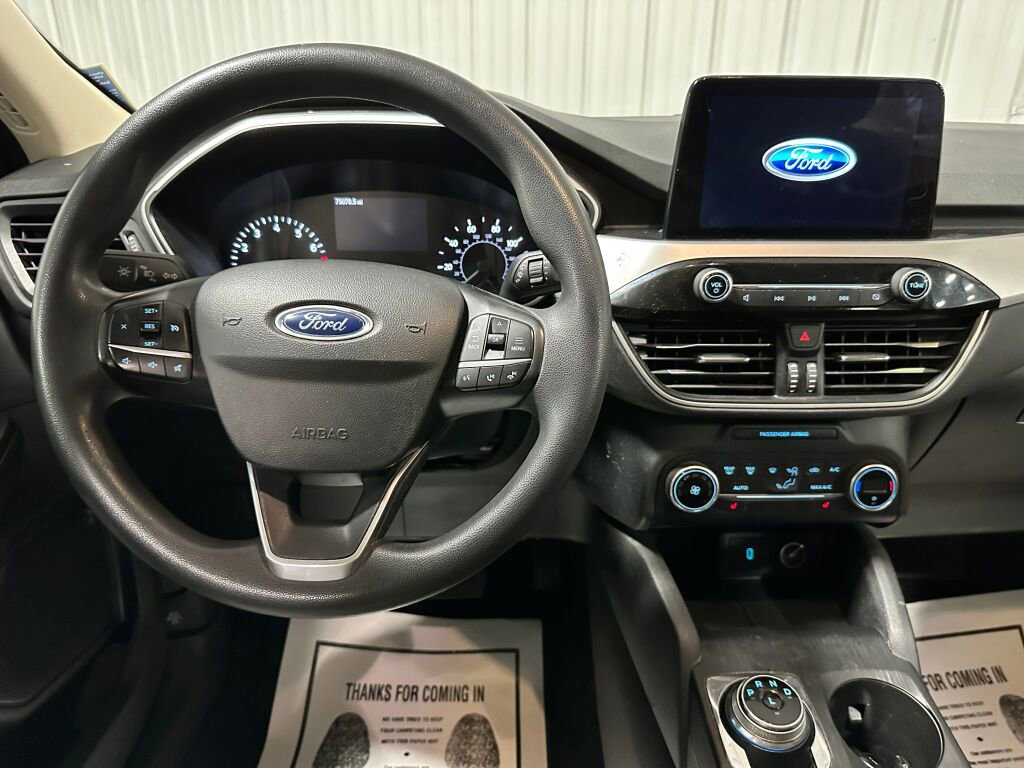 Used 2020 Ford Escape SE image 8