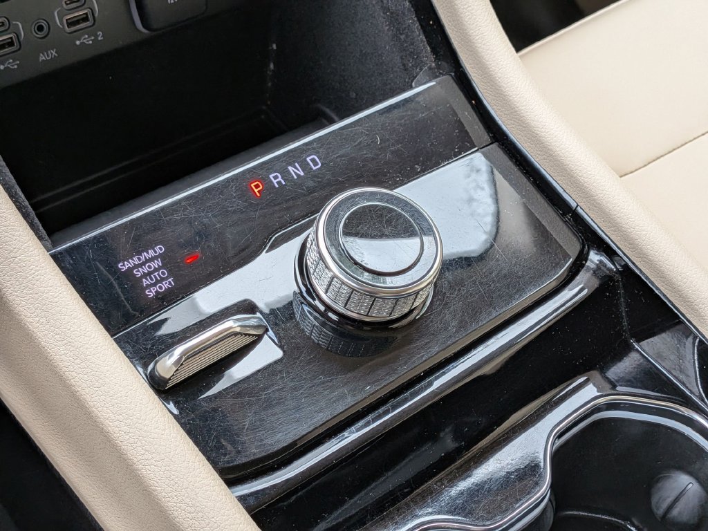 Certified 2022 Jeep Grand Cherokee Limited AWD/4WD image 18