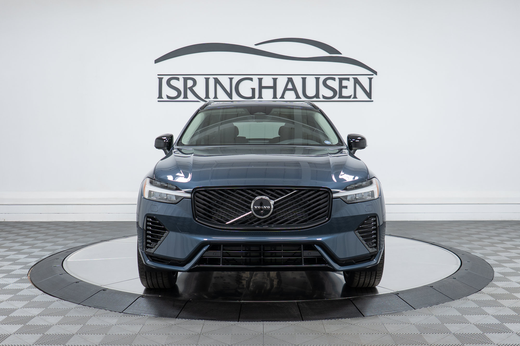 New 2027 Volvo XC60 T8 Ultra AWD/4WD image 2