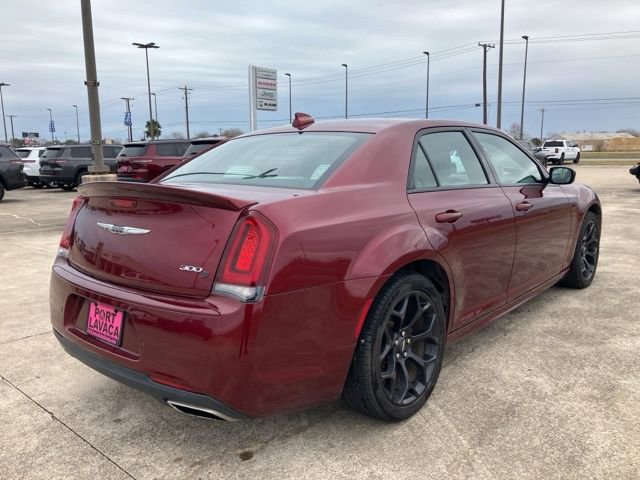 Used 2019 Chrysler 300 S w/ Safetytec Plus Group image 7