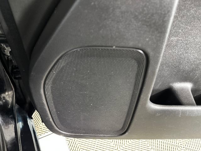 Used 2019 GMC Sierra 1500 SLE w/ SLE Value Package image 35