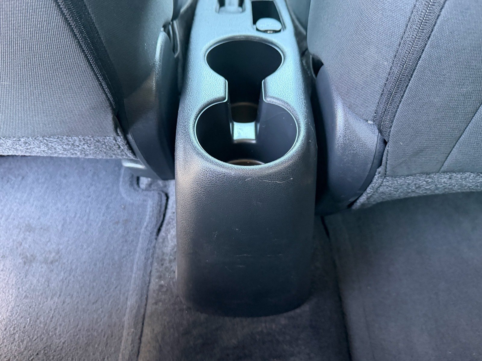 Used 2019 Nissan Versa SV FWD image 16