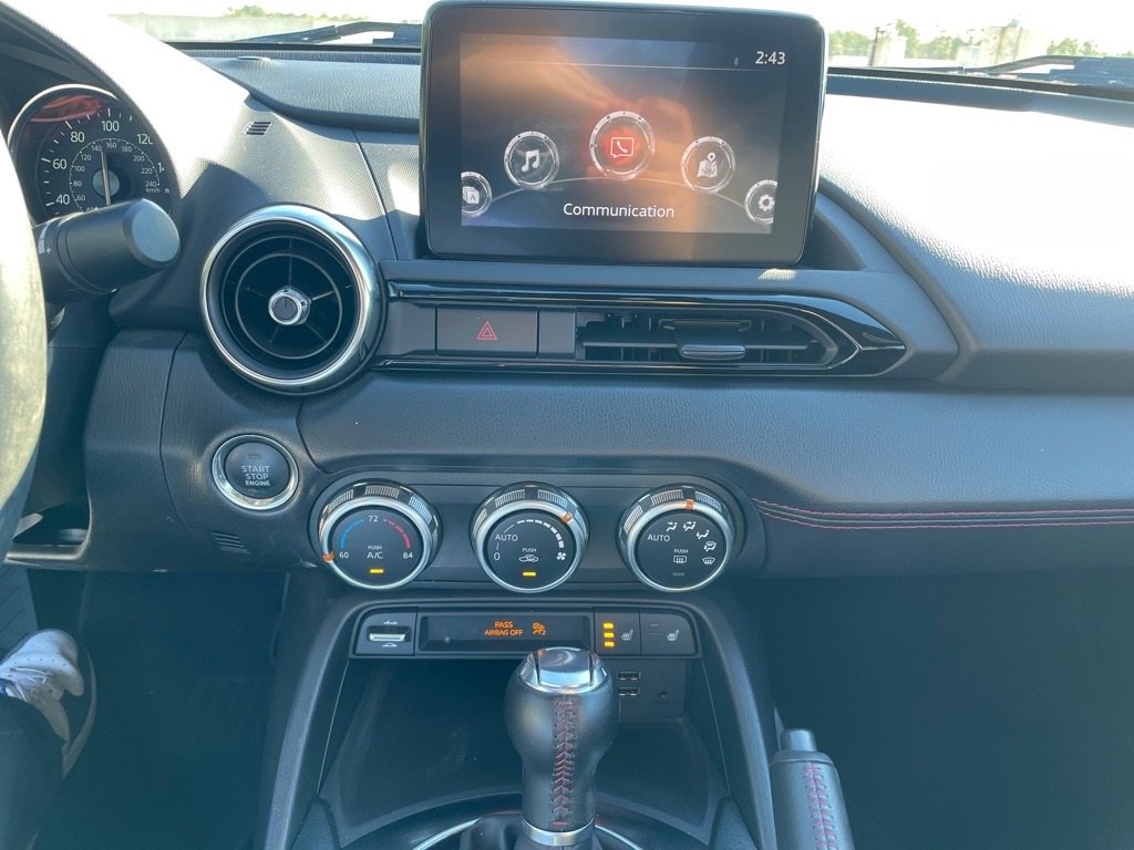 Used 2019 MAZDA MX-5 Miata RF Grand Touring image 14