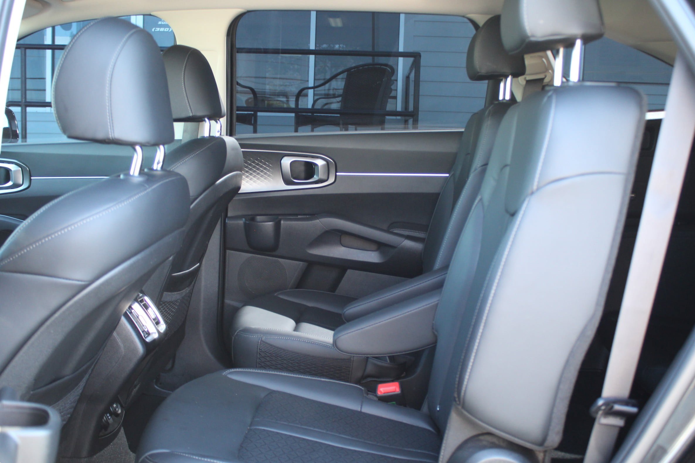 Used 2023 Kia Sorento EX AWD/4WD image 14