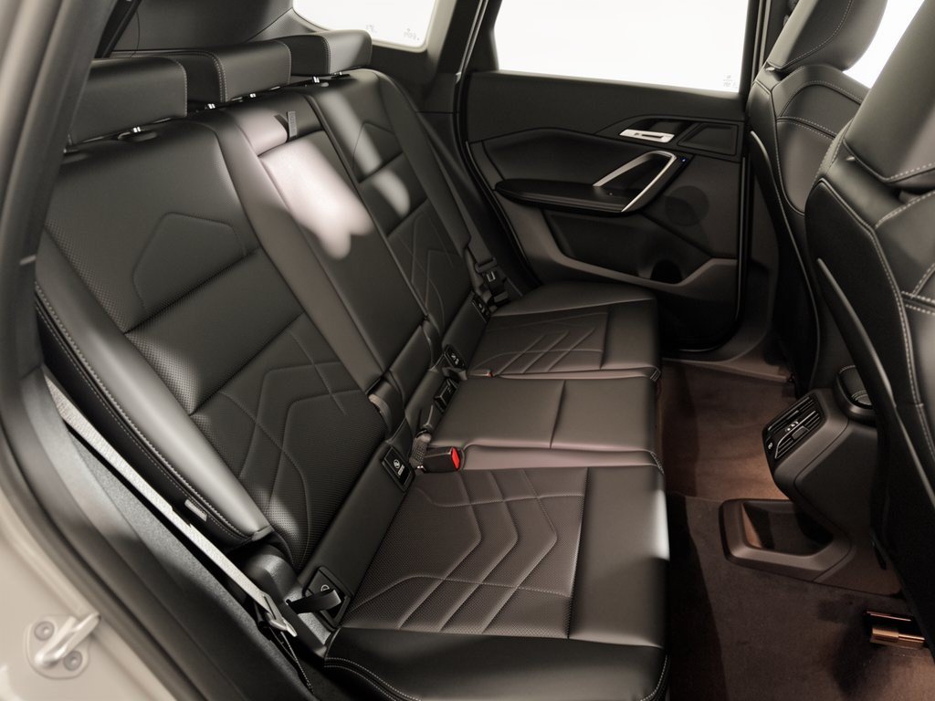 New 2027 BMW X1 xDrive28i AWD/4WD image 29