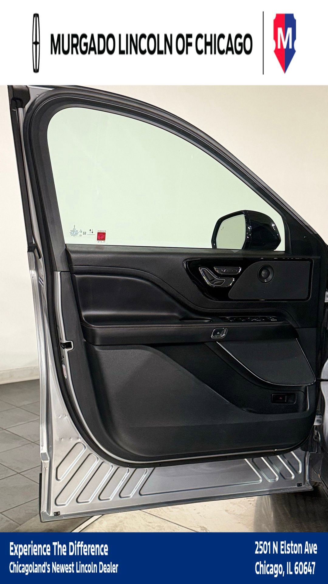 Used 2024 Lincoln Aviator Reserve image 32