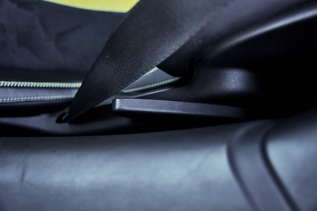 Used 2019 McLaren 720S RWD image 38