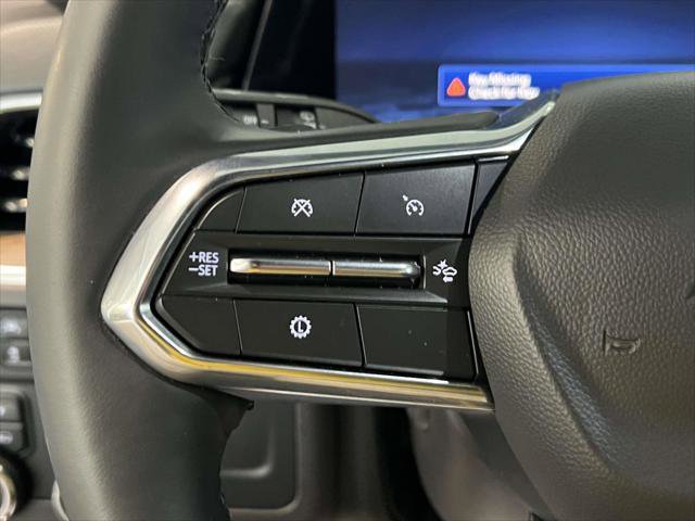 Used 2025 Chevrolet Suburban High Country AWD/4WD image 21