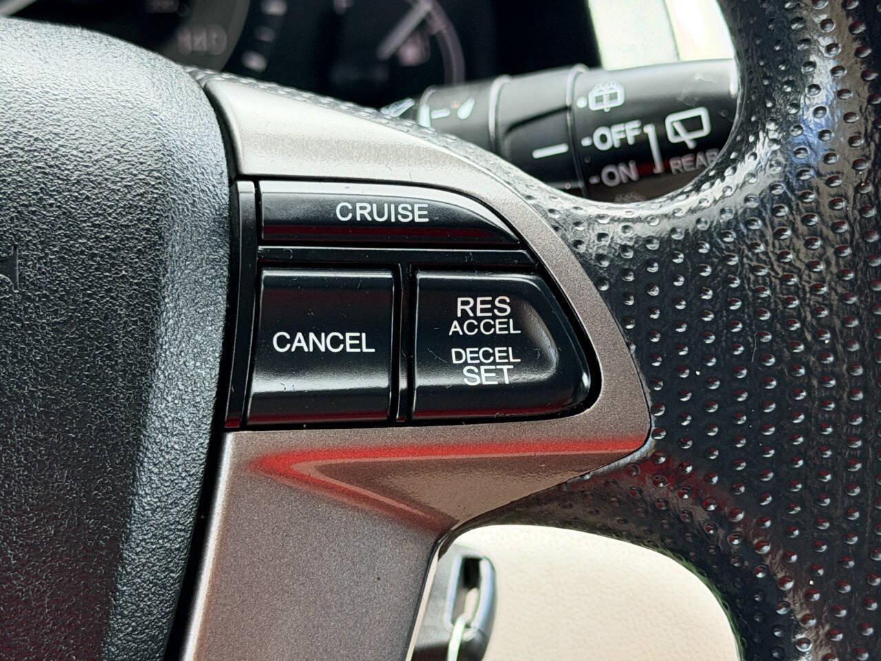 Used 2015 Honda Odyssey LX image 30