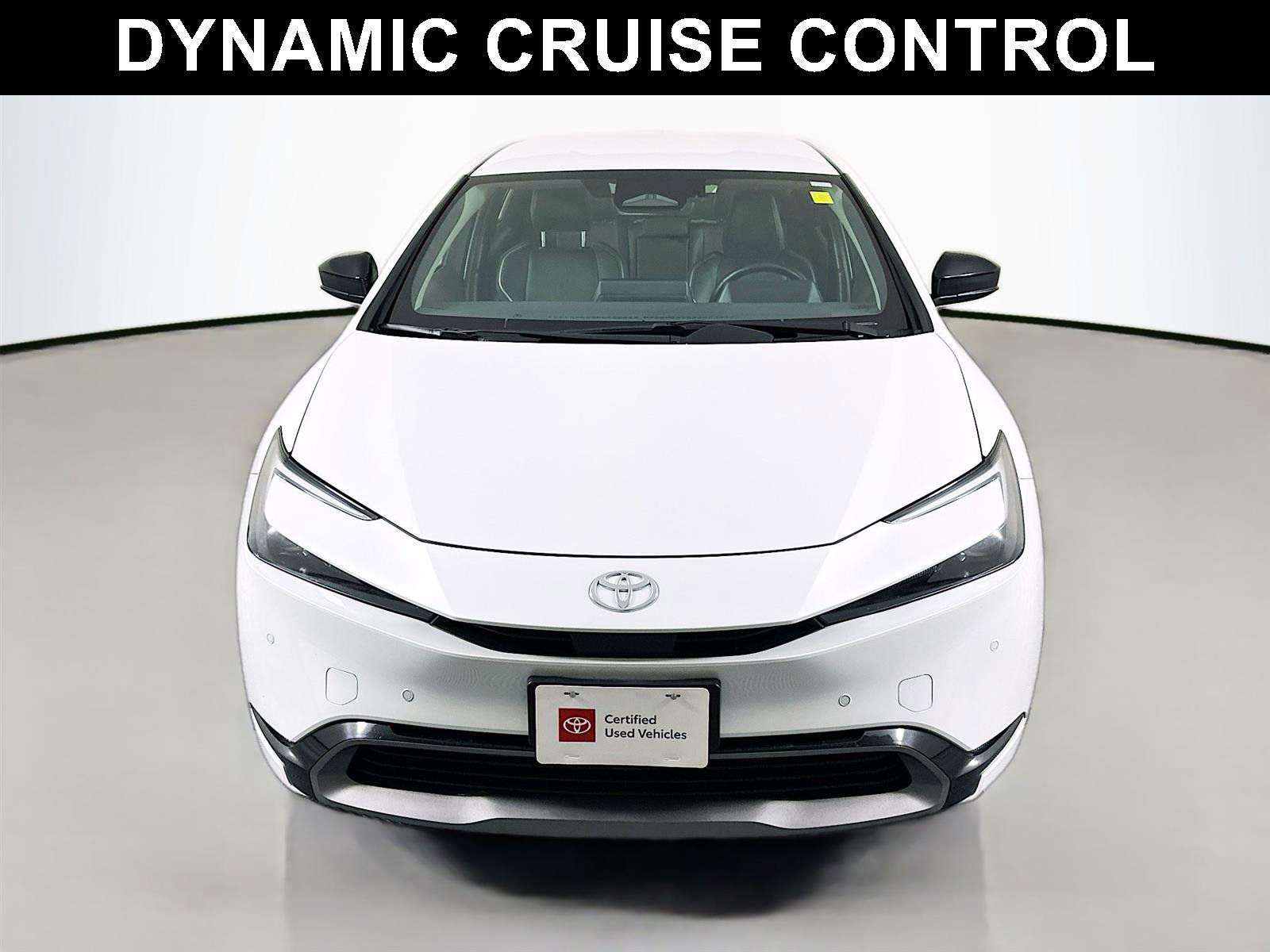 Used 2023 Toyota Prius XLE image 2