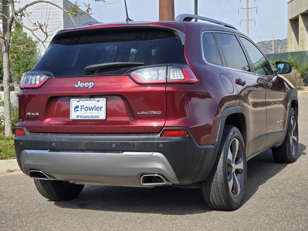 Used 2021 Jeep Cherokee Limited image 3