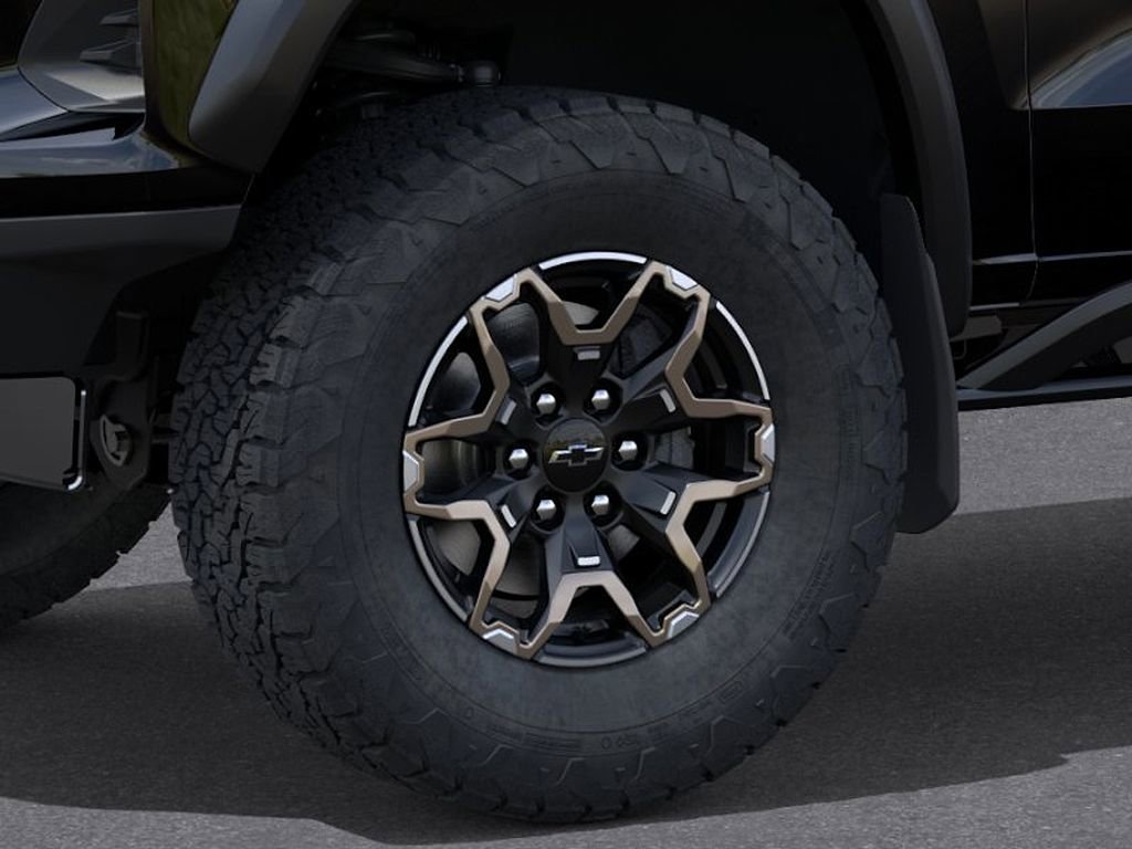 New 2026 Chevrolet Colorado ZR2 w/ Technology Package AWD/4WD image 10