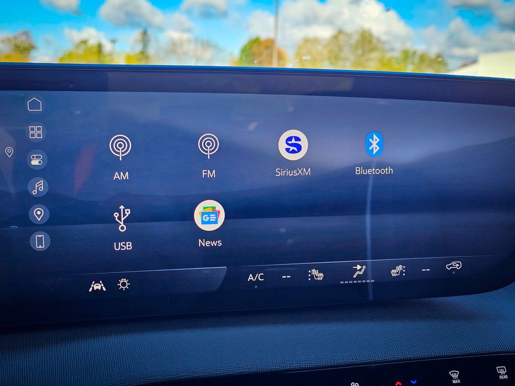 New 2026 Buick Enclave Sport Touring w/ Power Package image 25