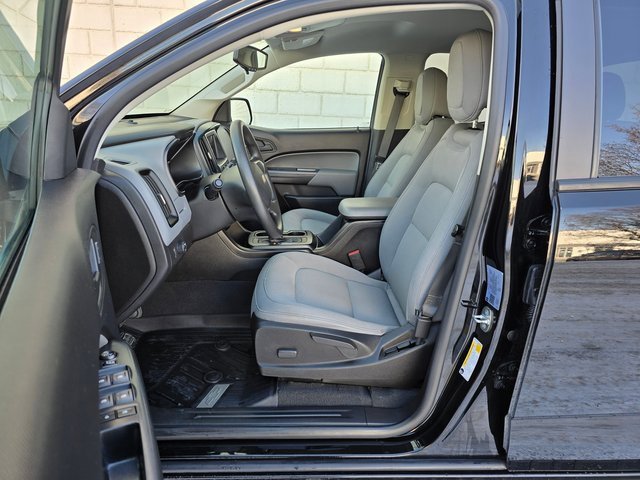 Used 2021 Chevrolet Colorado W/T w/ Custom Special Edition image 18