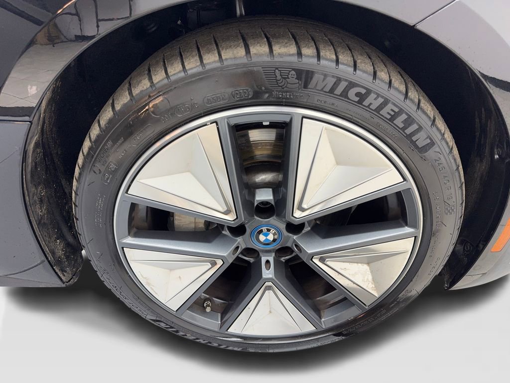 Used 2023 BMW i4 eDrive35 image 88
