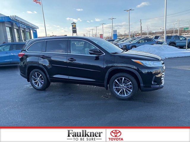 Certified 2018 Toyota Highlander XLE w/ Protection Package #3 image 4
