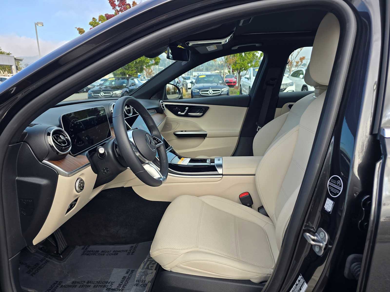 Used 2025 Mercedes-Benz C 300 Sedan image 22