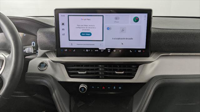 Used 2025 Ford Explorer Active RWD image 30