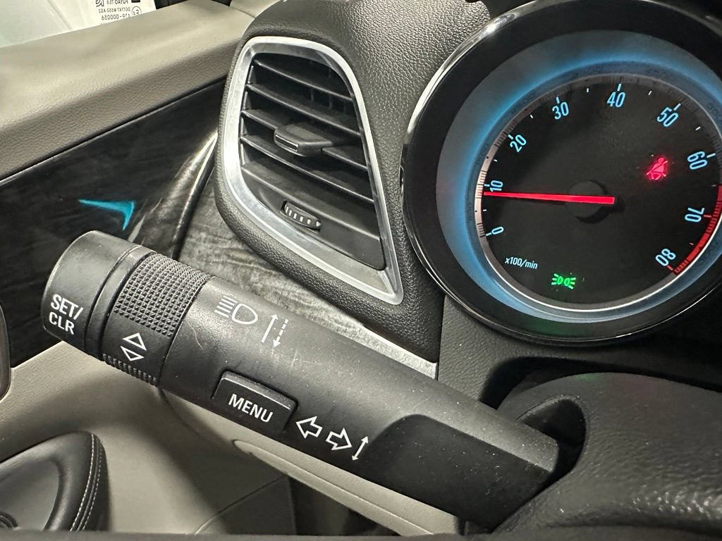 Used 2016 Buick Encore Convenience AWD/4WD image 21