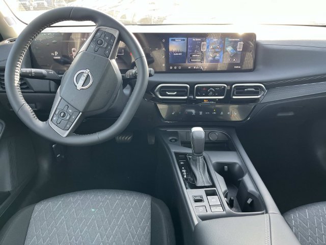 New 2026 Nissan Sentra SV w/ SV Convenience Package FWD image 12