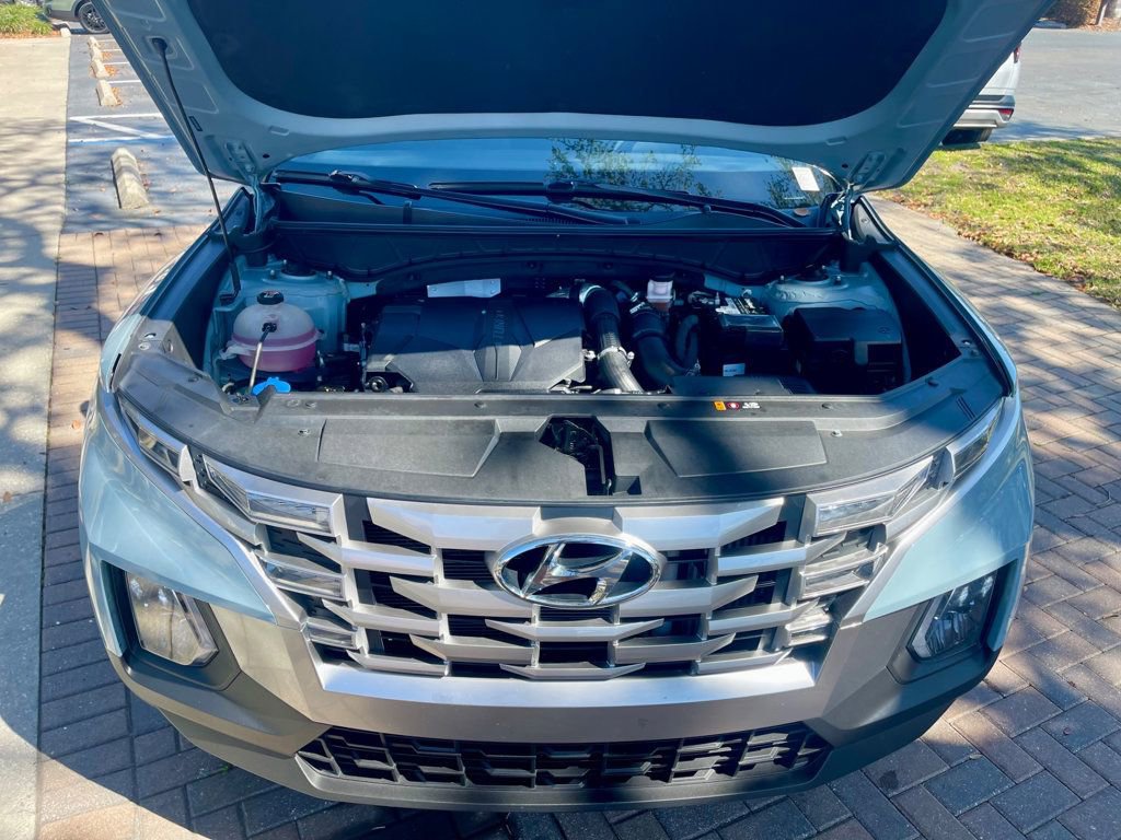 Used 2022 Hyundai Santa Cruz SEL Premium image 17