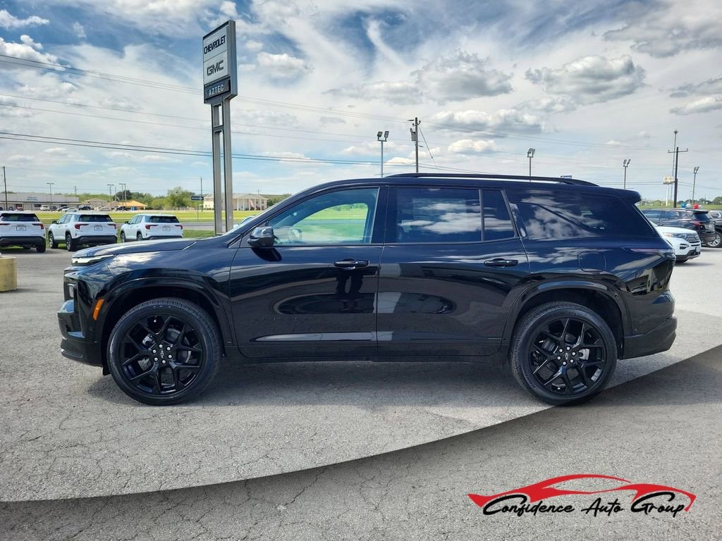 New 2026 Chevrolet Traverse RS w/ LPO, Floor Liner Package image 1