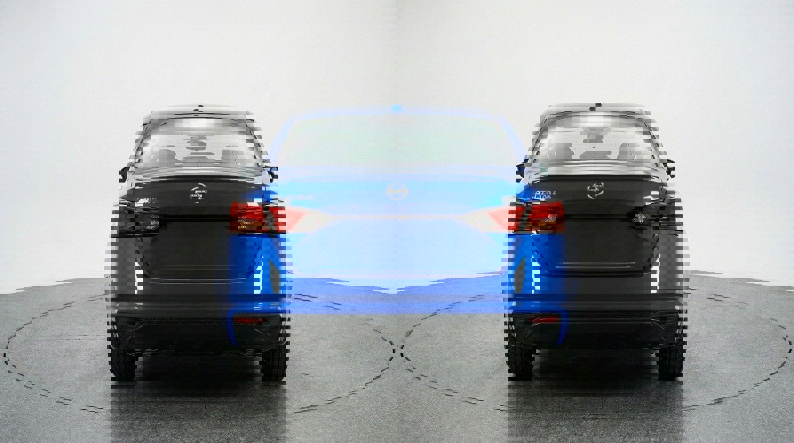 Used 2025 Nissan Altima 2.5 SV image 7