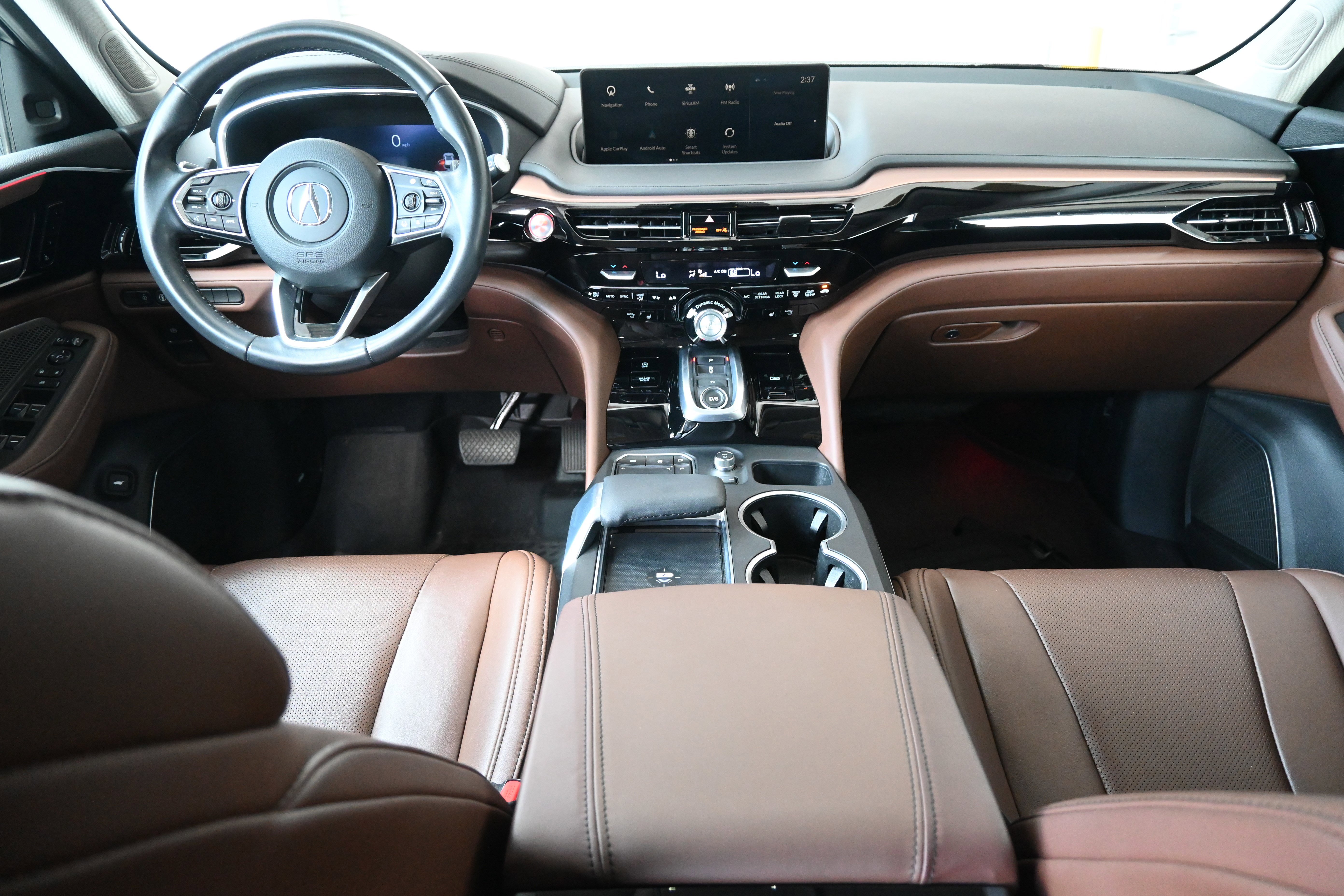 Used 2023 Acura MDX FWD w/ Technology Package image 3