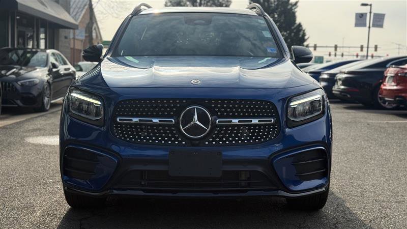 Used 2024 Mercedes-Benz GLB 250 image 8
