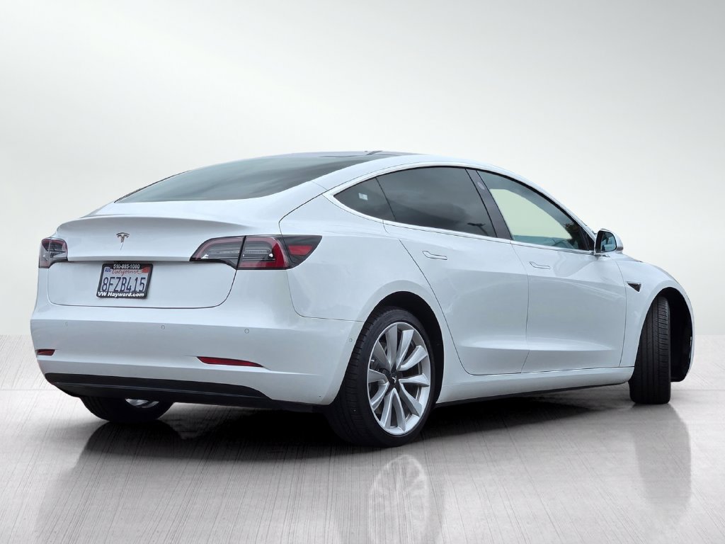 Used 2018 Tesla Model 3 Long Range RWD image 5