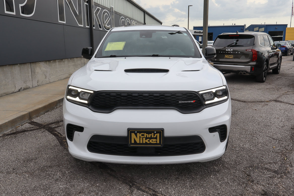 Used 2025 Dodge Durango R/T AWD/4WD image 2