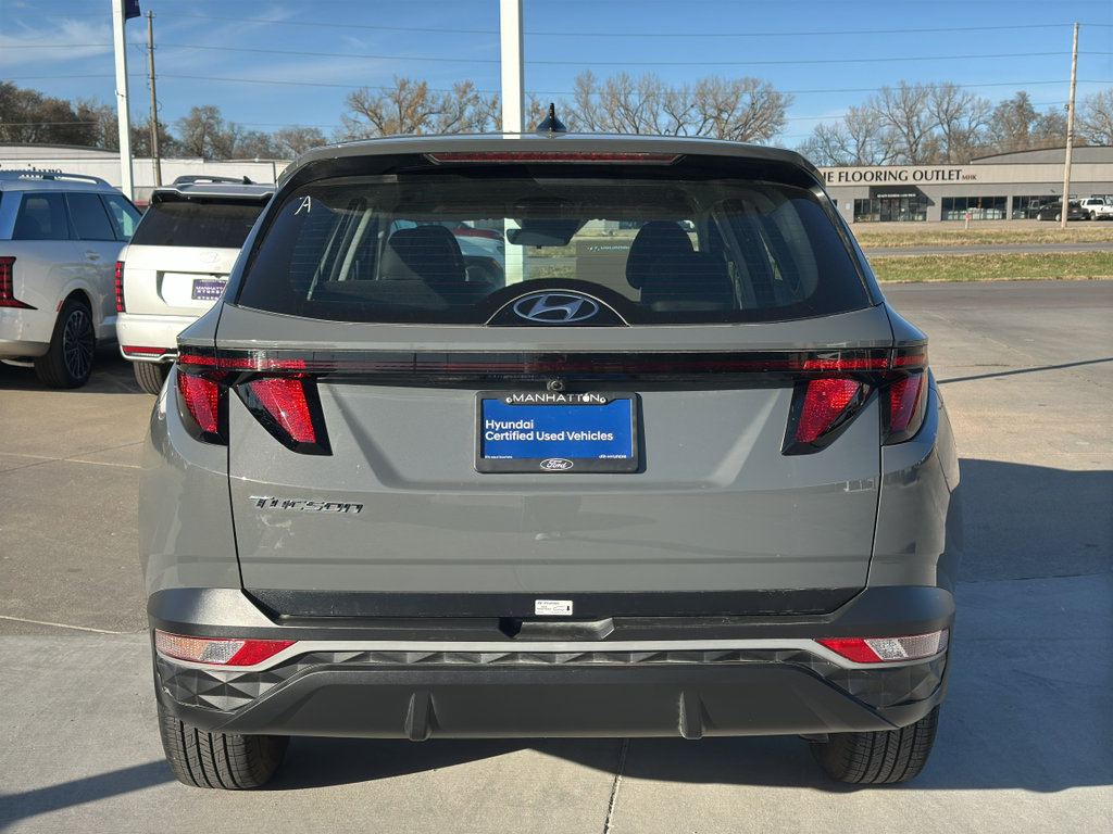 Certified 2024 Hyundai Tucson SE image 9