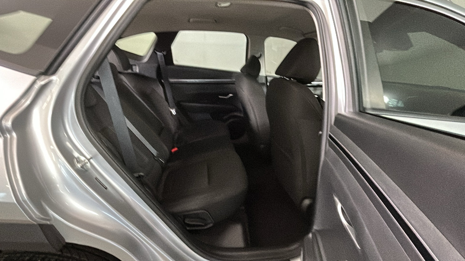 Used 2023 Hyundai Tucson SEL AWD/4WD image 35