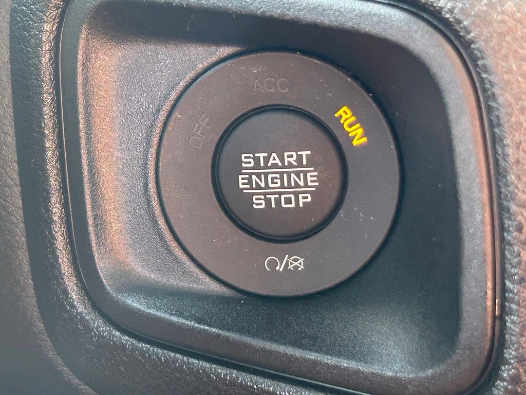 Used 2026 Jeep Gladiator Sport AWD/4WD image 37