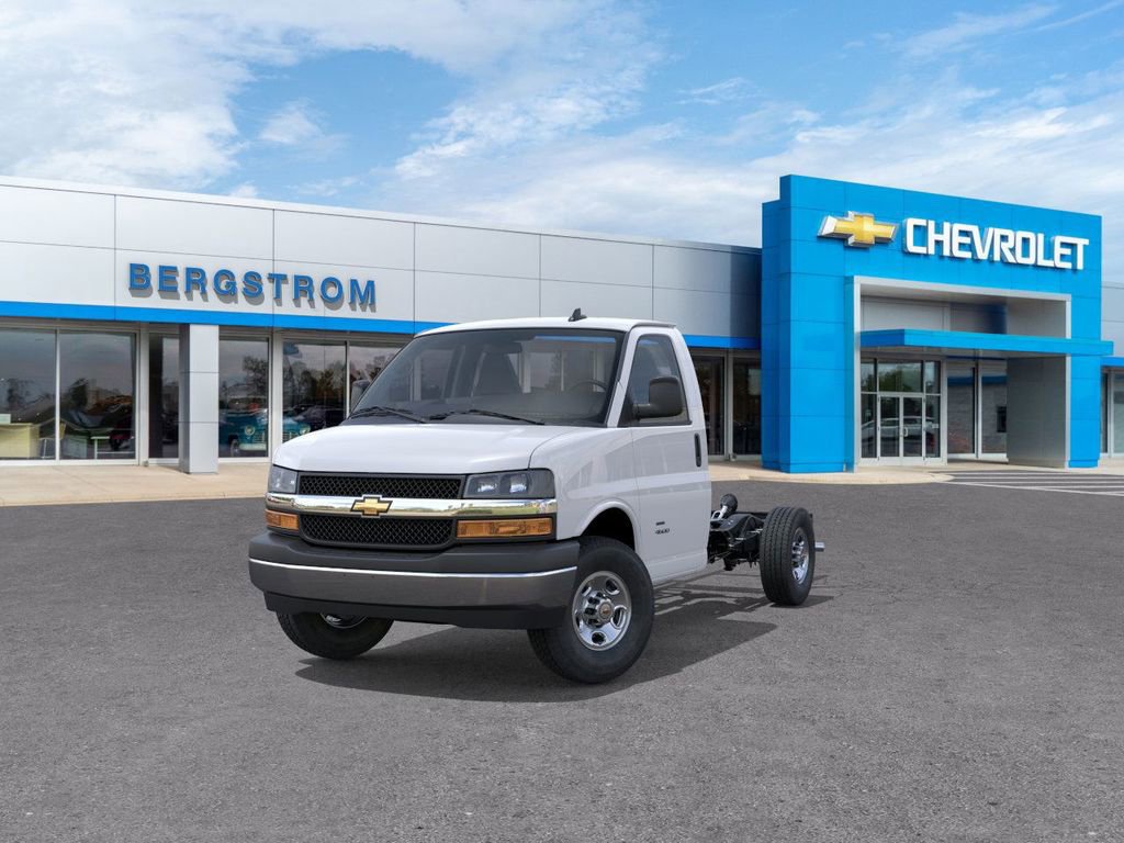 New 2026 Chevrolet Express 3500 w/ Power Convenience Package image 8