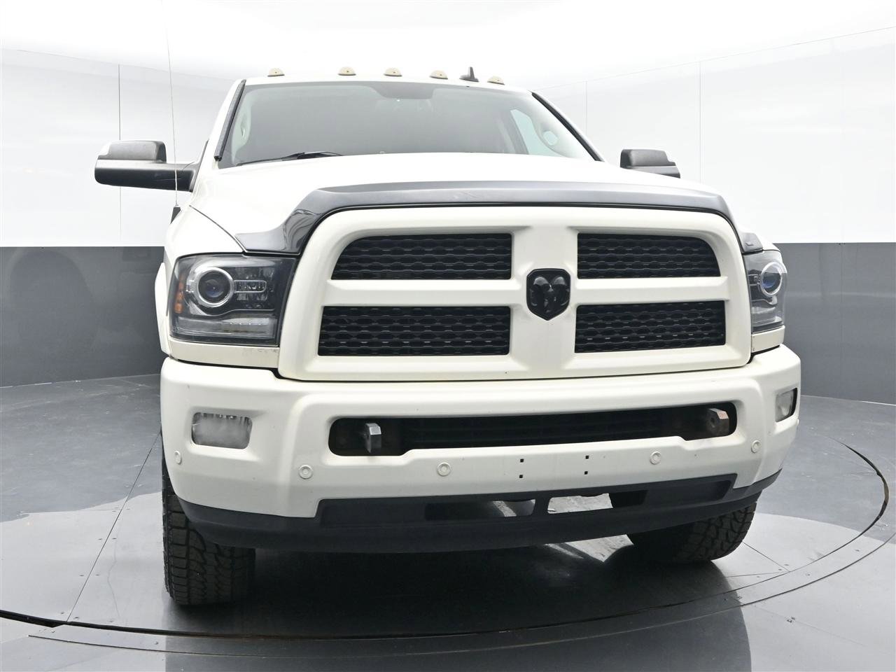 Used 2017 RAM 2500 Laramie w/ Sport Appearance Group AWD/4WD image 2