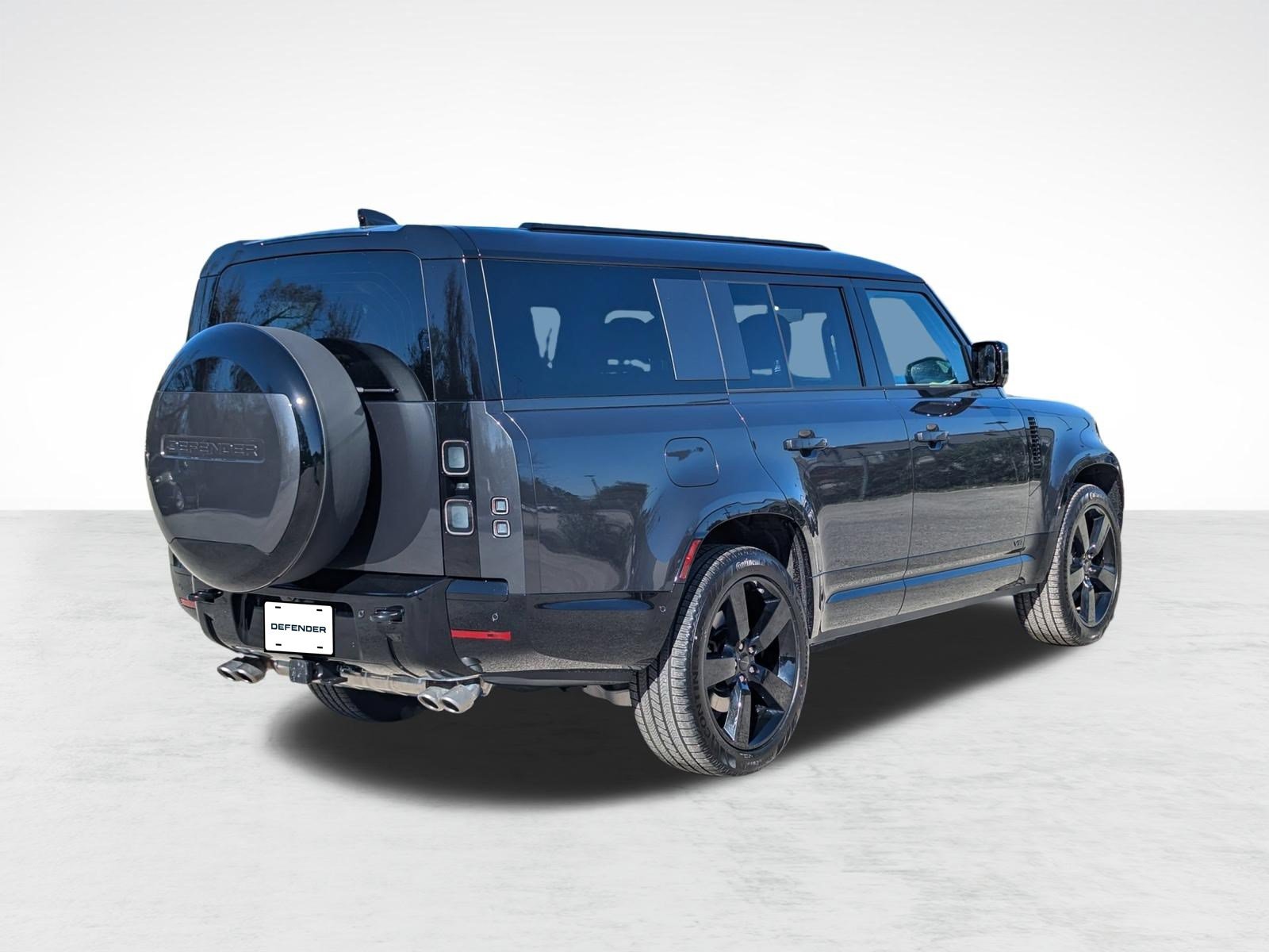 New 2026 Land Rover Defender 130 V8 AWD/4WD image 9