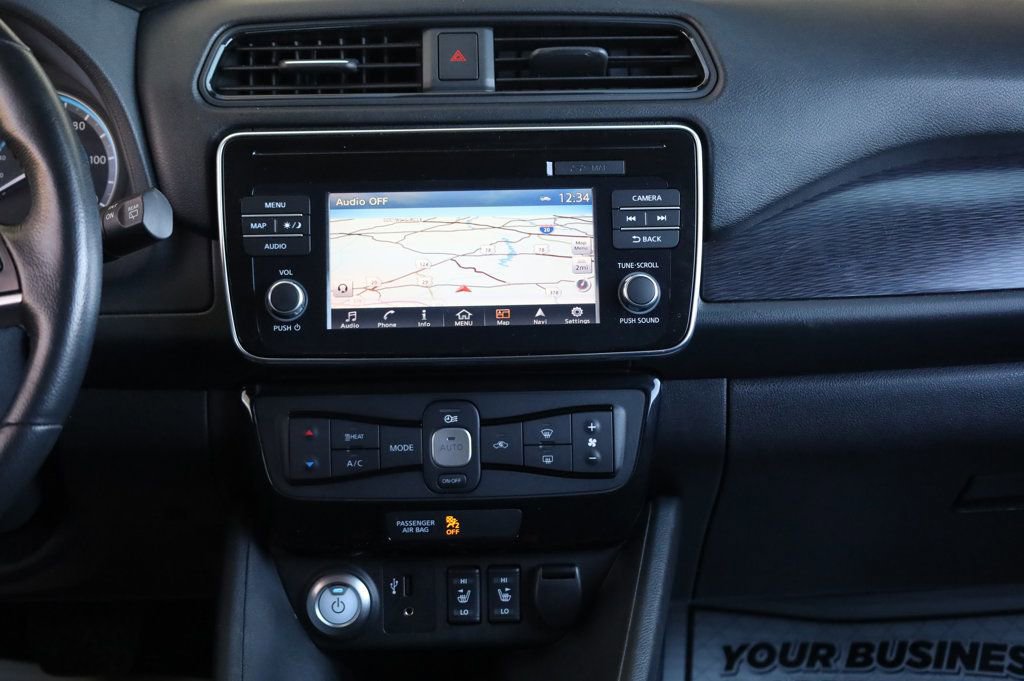 Used 2018 Nissan Leaf SV w/ SV Technology Package image 31