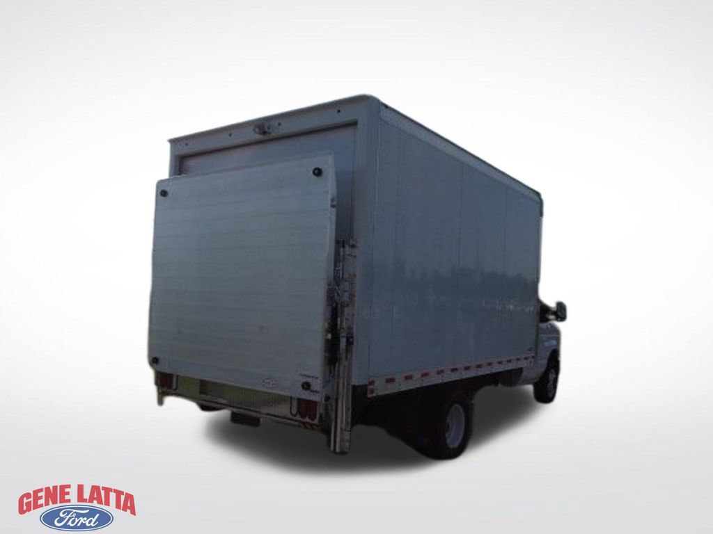 New 2025 Ford E-350 and Econoline 350 Super Duty w/ Driver's Safety Package RWD video 4