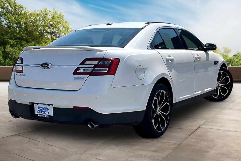 Used 2016 Ford Taurus SHO w/ Equipment Group 401A AWD/4WD image 2
