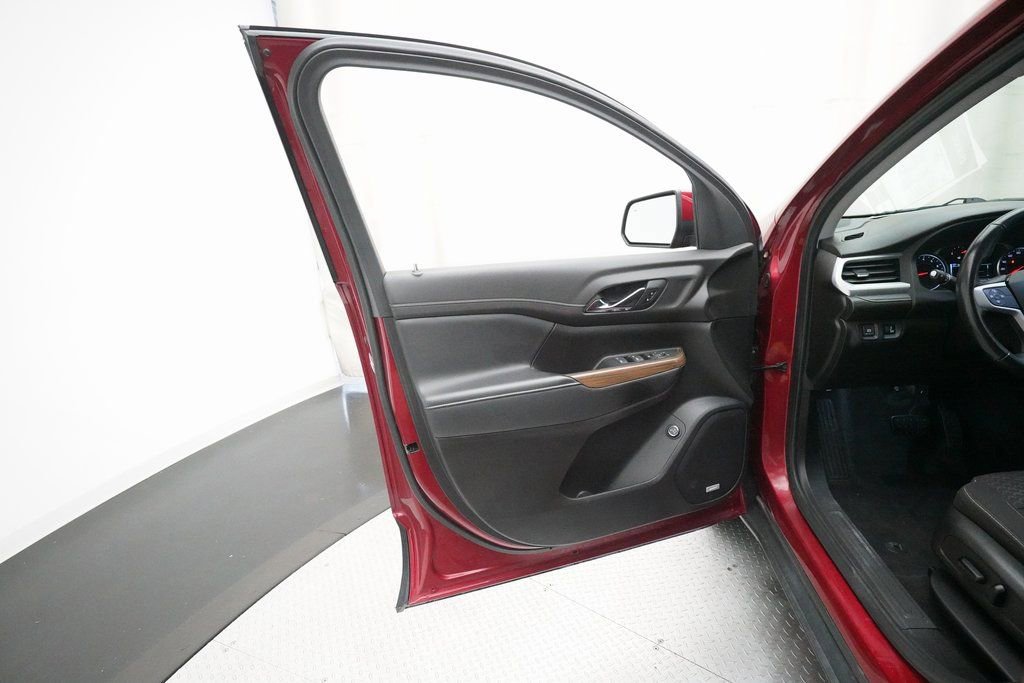 Used 2019 GMC Acadia SLE w/ Driver Alert Package I image 28