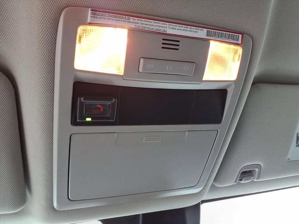 Used 2020 Toyota Tacoma SR image 34