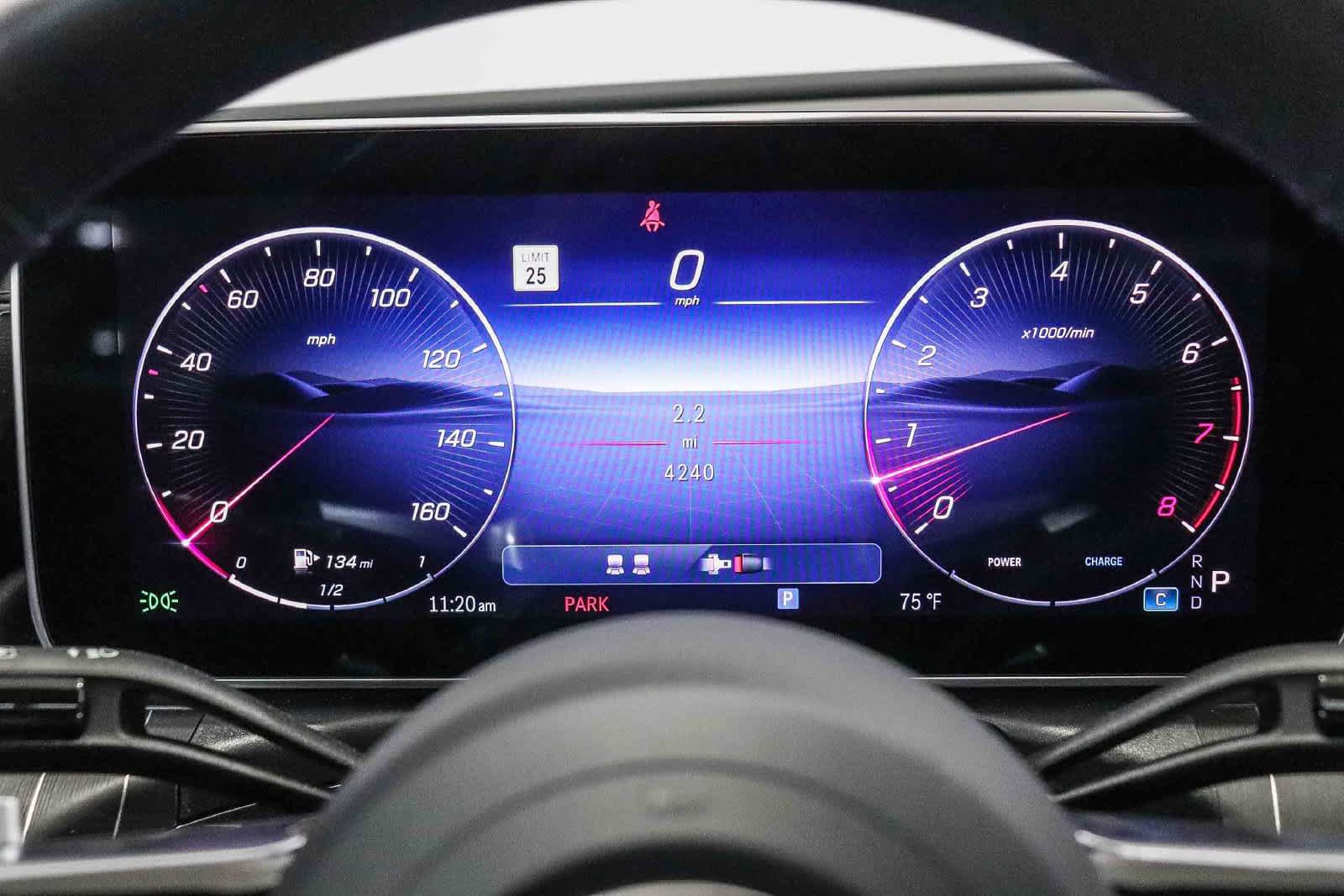 Certified 2026 Mercedes-Benz CLE 300 4MATIC Coupe image 28