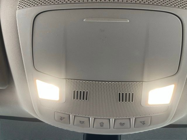 Used 2022 Ford Edge SEL image 42