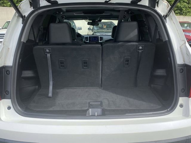 Used 2017 Honda Pilot Elite image 12