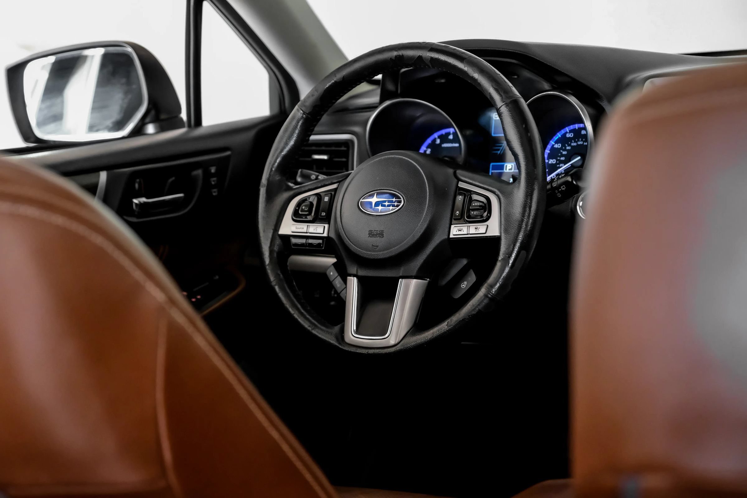 Used 2017 Subaru Outback 2.5i Touring AWD/4WD image 14