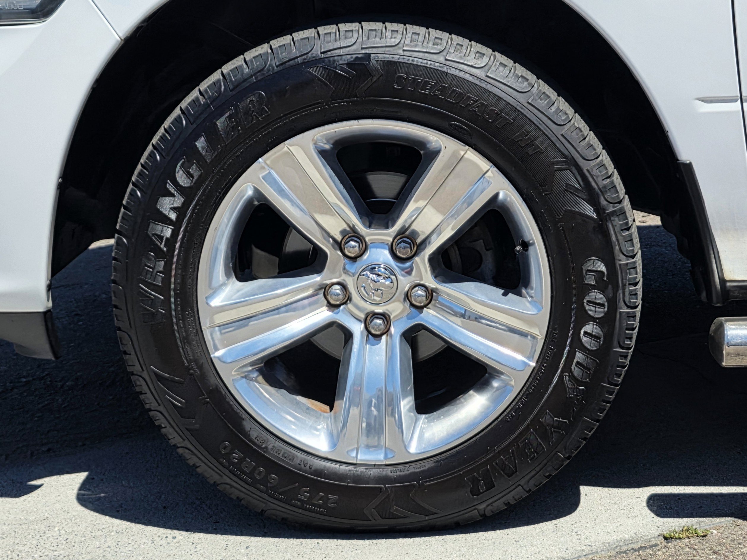 Used 2017 RAM 1500 Sport w/ Premium Sound Group RWD image 9