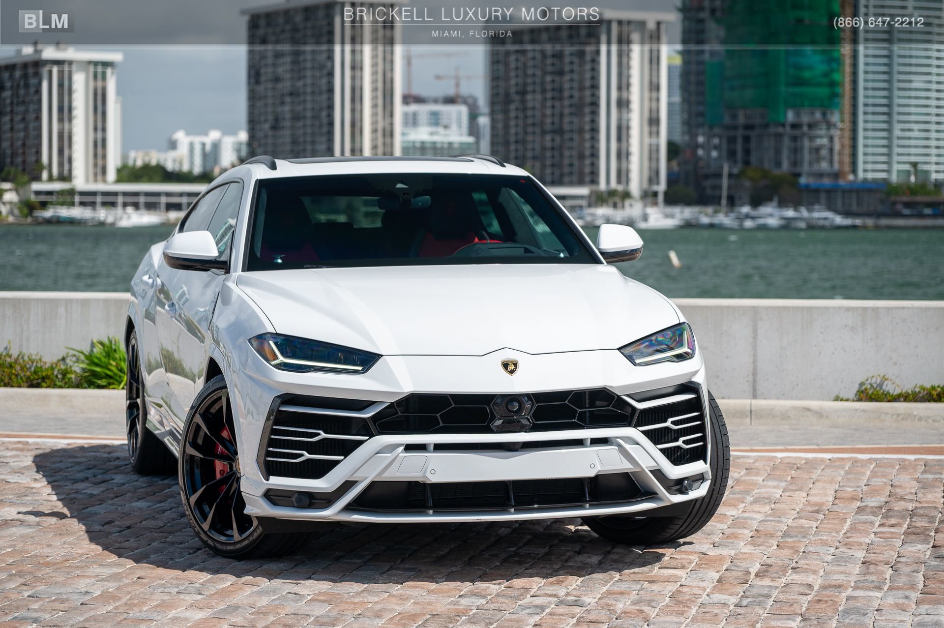 Used 2022 Lamborghini Urus image 2